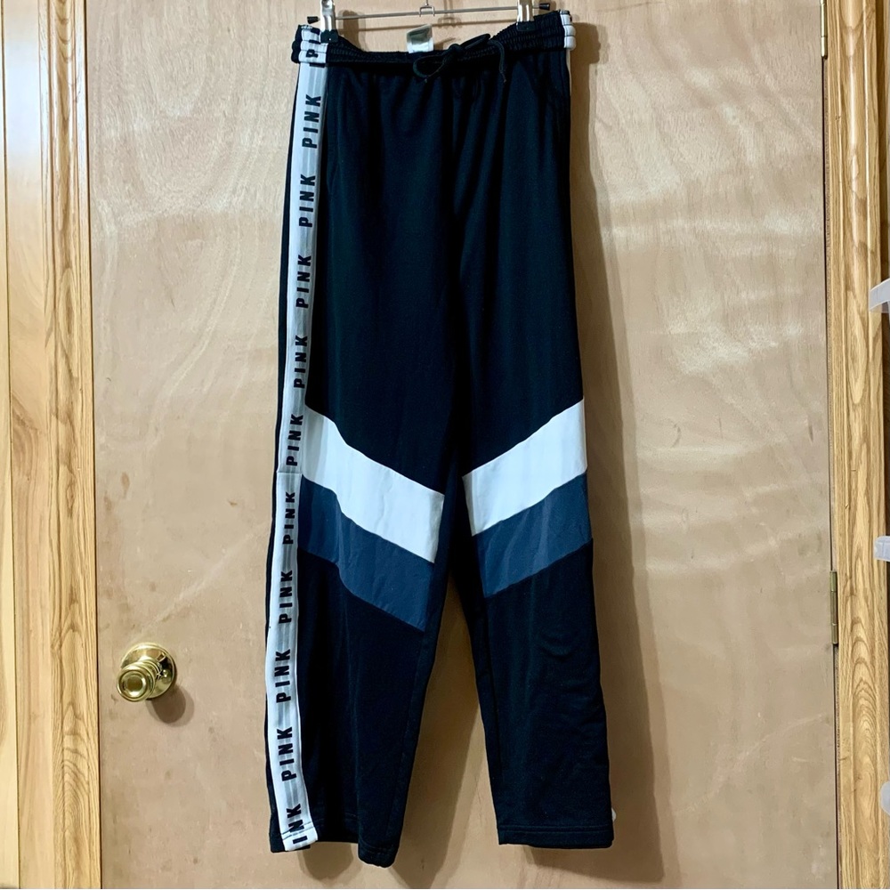 Women’s Pink Victoria’s Secret Black/White Size Large Joggers Pants